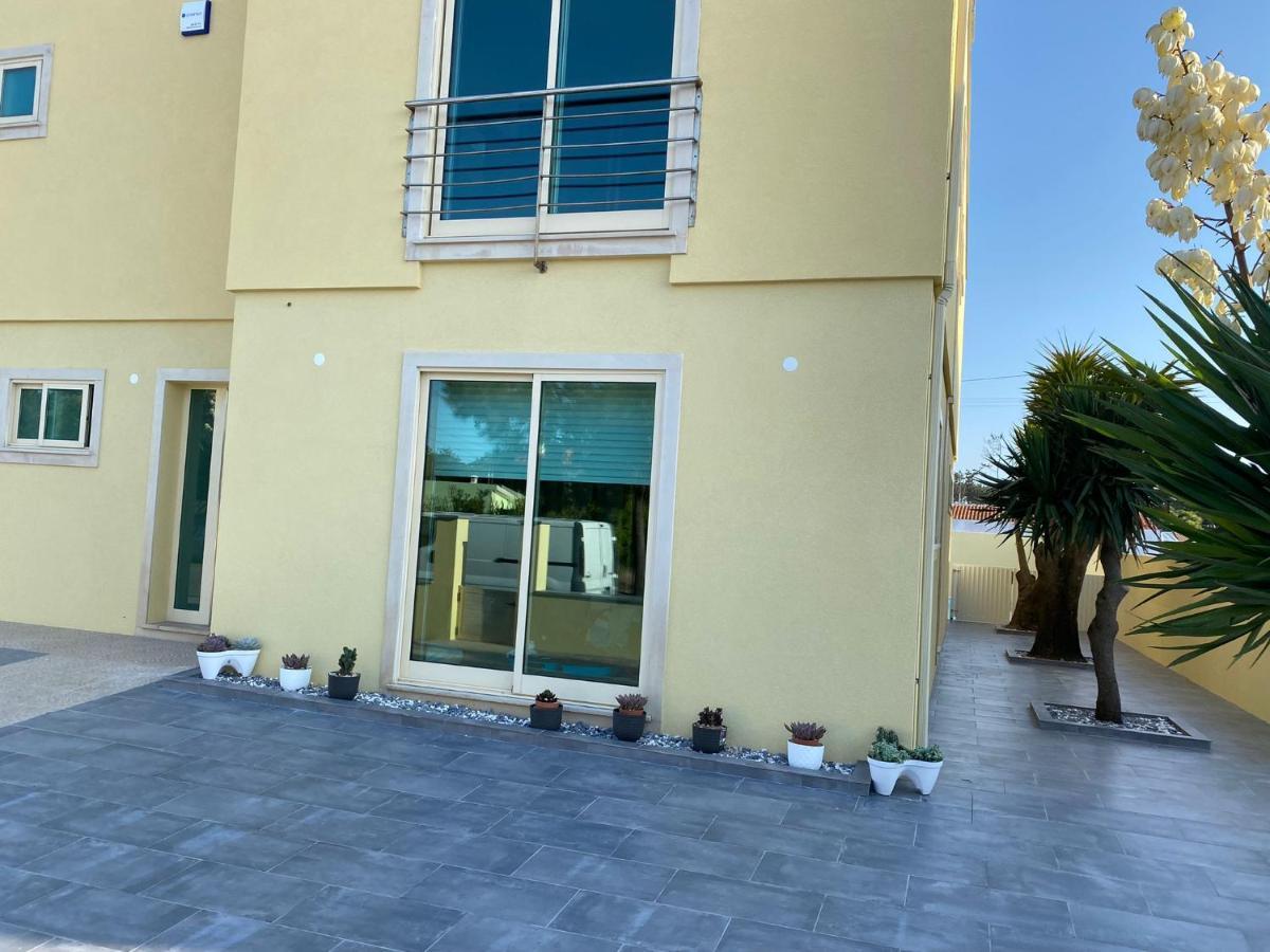 Moderne Villa In Aveiro Portugal Гафаня да Вагейра Екстериор снимка